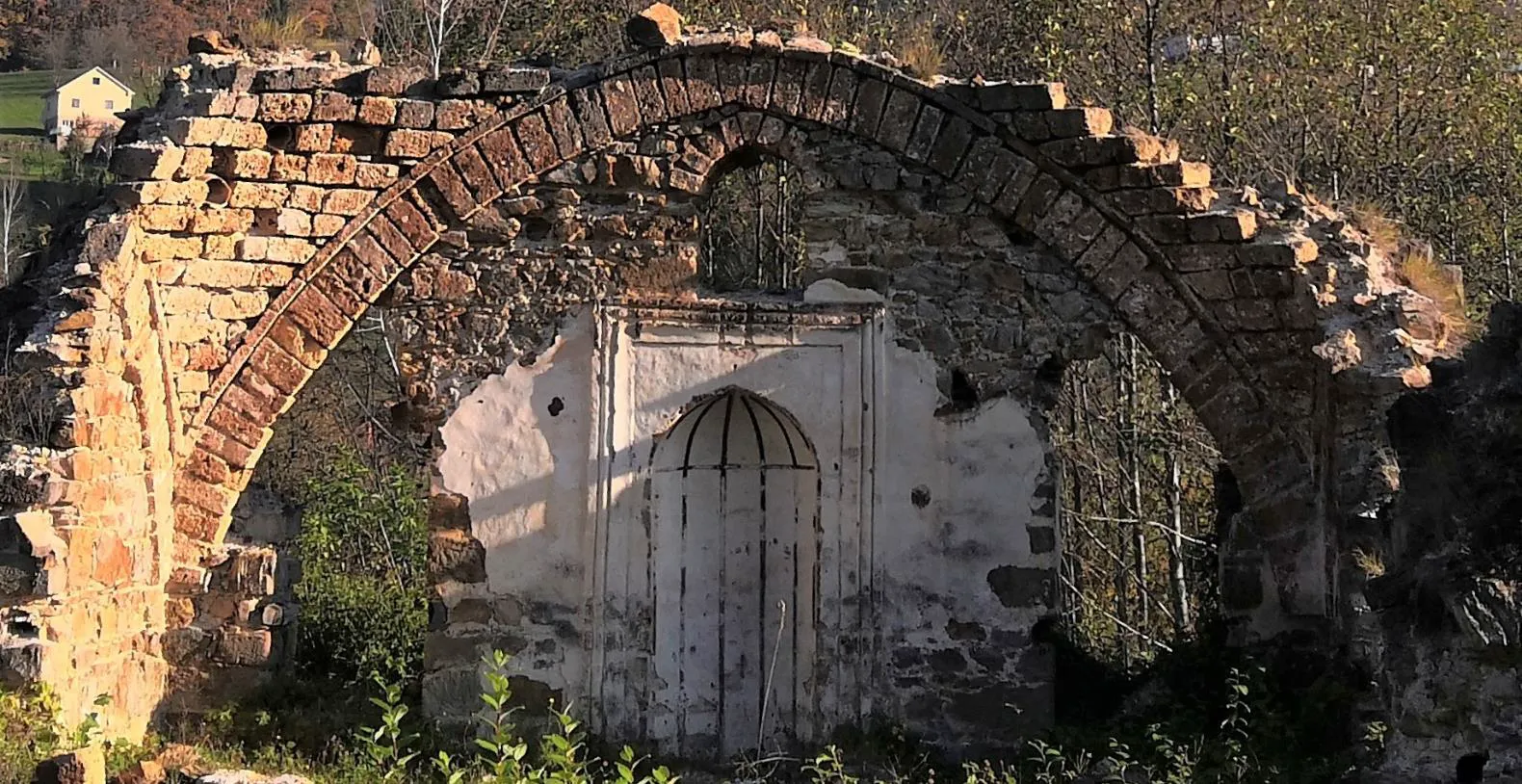 Hajdar-pašina džamija u Radulićima  Bijelo Polje